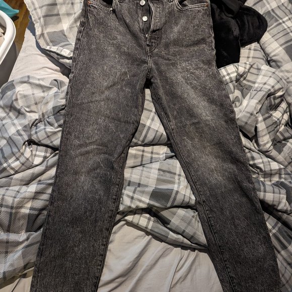 Women's H&M jeans - Picture 2 of 3